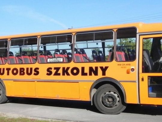 Dowozy uczniów od 31 stycznia