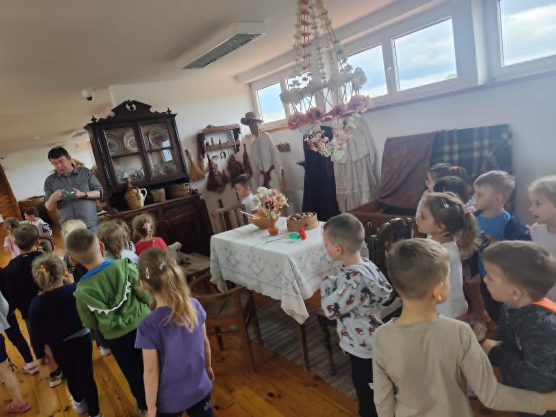 4-latki w Muzeum Regionalnym 4-latki w Muzeum Regionalnym