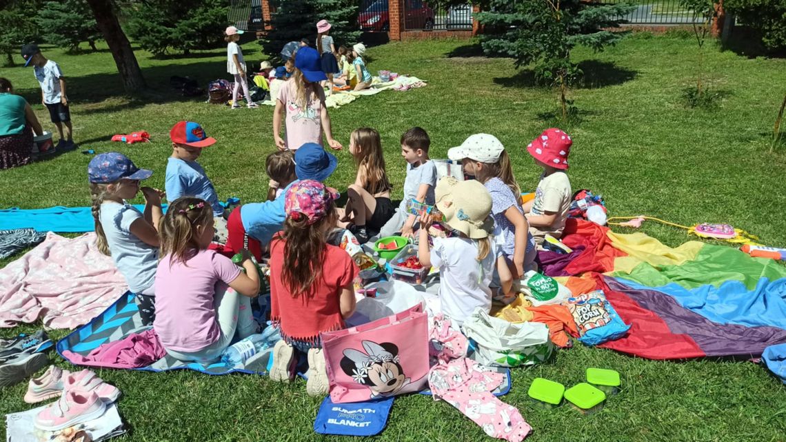 Letni piknik 6 - latków Letni piknik 6 - latków