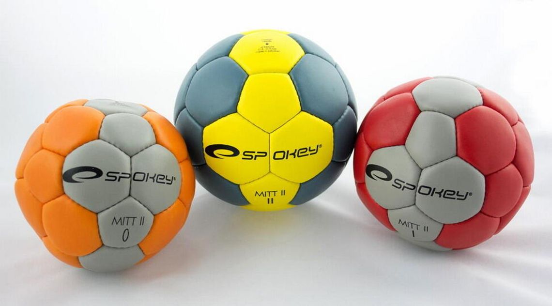 Rejonowe zawody w piłkę ręczną dziewcząt